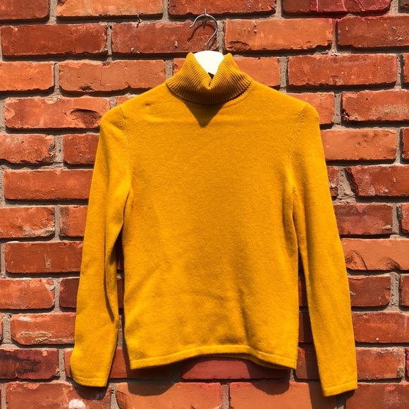 Lord & Taylor Mustard 100% Cashmere Turtleneck - Picture 1 of 5